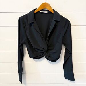 Abercrombie & Fitch | Black long-sleeve twist-front cropped blouse Size Small